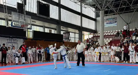 Над 170 състезатели по карате киокушин-кан се борят за националната купа "Пристис" в зала "Дунав" в Русе Над 170 състезатели по карате киокушин-кан се борят за националната купа "Пристис" в зала "Дунав" в Русе