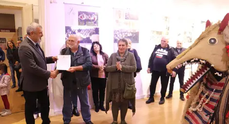 Изложба, посветена на маскарадната игра Джамал,&nbsp; бе открита в Регионалния исторически музей в Русе&nbsp;