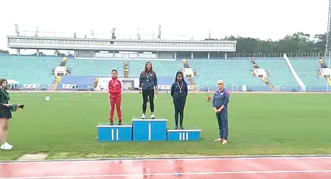 Ния Петрова бе номер едно в хвърлянето на копие. Снимка: Утро&ldquo;