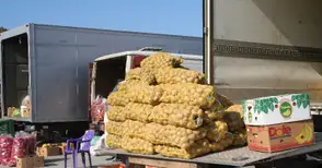 Тържищните цени се понижиха с 0,81 на сто през март