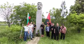 Патриотите почетоха 112 години от смъртта на Гоце Делчев