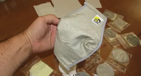 Двойното нанопокритие от сребро и метан се справя не само с Ковид-19, а и с всички други вируси.                           Снимки: РУ