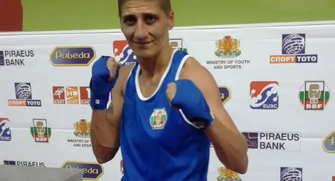 Севда Асенова на крачка от поне бронз на световното