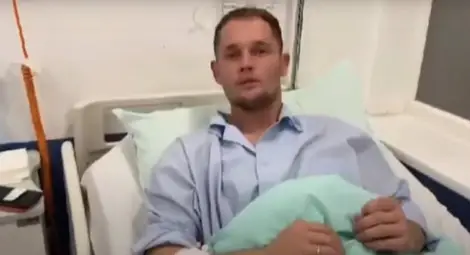 Разказът на оцелелите: 17-годишната Зулейха и сгодената двойка седели най-отзад в автобуса Всичките шестима дължат живота си на Сюлеймани, който ги спасил заедно с годеницата си Разказът на оцелелите: 17-годишната Зулейха и сгодената двойка седели най-отзад в автобуса Всичките шестима дължат живота си на Сюлеймани, който ги спасил заедно с годеницата си