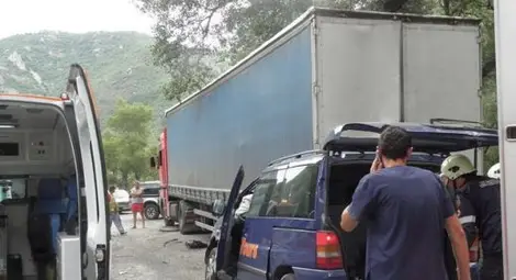 Румънски тираджия помел сина на търговищкия кмет Румънски тираджия помел сина на търговищкия кмет