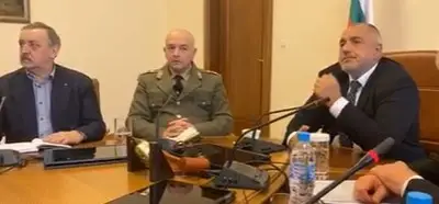 Борисов и щабът срещу коронавируса с извънредно заседание Борисов и щабът срещу коронавируса с извънредно заседание