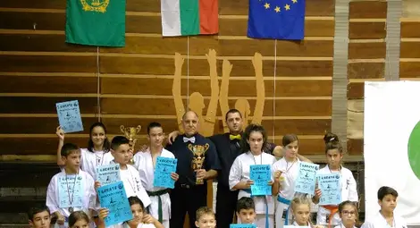 Каратистите на &bdquo;Русе&ldquo; с 5 титли от турнир в Шумен