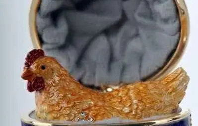 Яйцето или кокошката? За Фаберже отговорът е кристално ясен Яйцето или кокошката? За Фаберже отговорът е кристално ясен