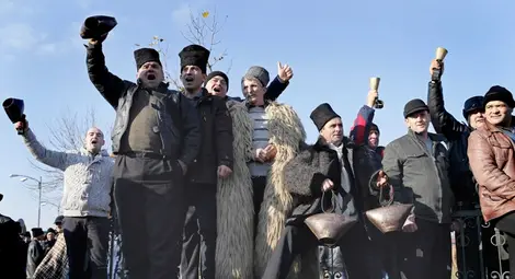 Румънски овчари щурмуваха парламента