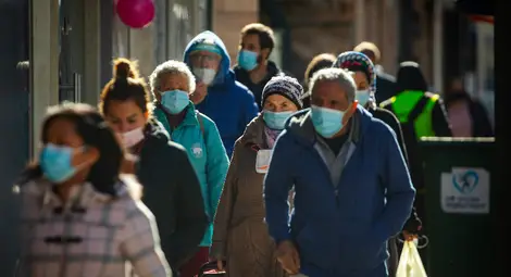 Израел премахва маските на закрито