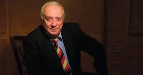 Резидент на разузнаването разказва свои дипломатически преживелици