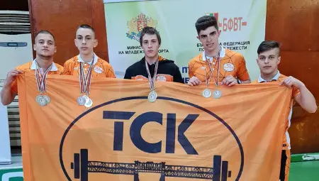 Русенските щангисти се връщат с над 60 медала от държавното лично първенство в Хасково