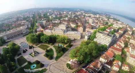 Четиво за управници: Върнах се в Русе и се разплаках. От град с атмосфера днес той е град без идея