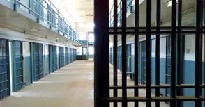 Мъж и жена влизат в затвора за опит да изведат сирийци в Румъния