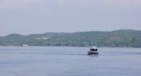 Новият хидрографски кораб извърши първи замервания