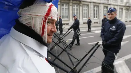 Масови проверки в Брюксел на автомобили с български номера Масови проверки в Брюксел на автомобили с български номера