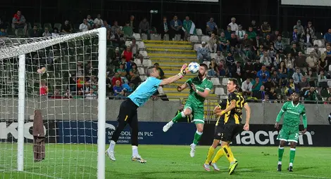 Лудогорец и Литекс завършиха наравно в дербито на върха