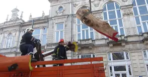 Дървените скулптури от Доходното чакат на сигурно място Музея на иновациите