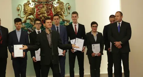 Носител на награда &bdquo;Джон Атанасов&ldquo; 2017 е д-р Васил Денчев