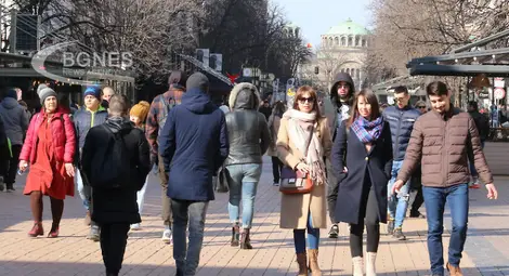 При последното преброяване: Българският етнос е 84.6%; турският - 8.4%, ромският - 4.4%