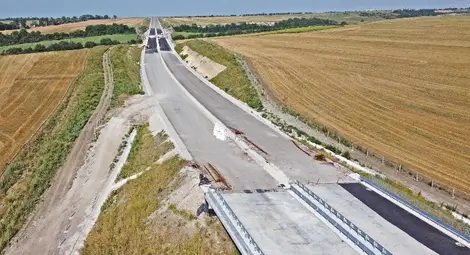 Строителството на магистралата до Бяла започва най-рано след година