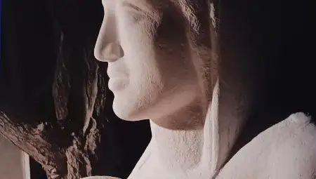 "Геноцид" - новата изложба на Зюхтю Калит изправя зрителя пред неудобната истина "Геноцид" - новата изложба на Зюхтю Калит изправя зрителя пред неудобната истина