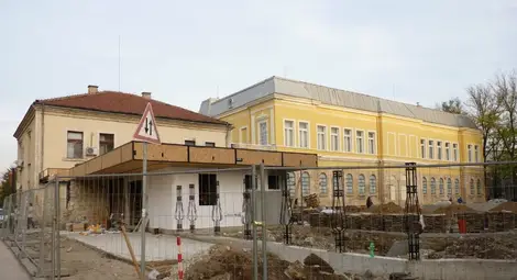 Стените на русенския затвор се показаха в строителен изкоп