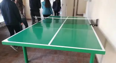 &bdquo;Ас-Строй&ldquo; дари тенис  маси на две училища