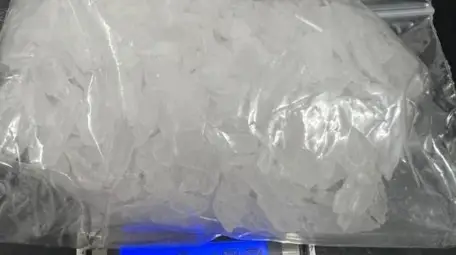 Наркодилър на високо улично ниво задържан по време на сделка в центъра на Русе