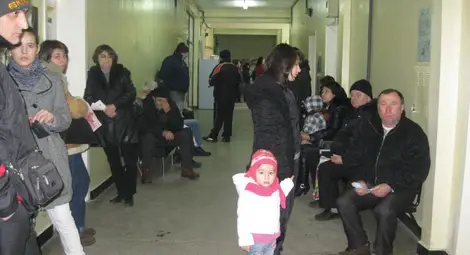 Грипната ваканция в Русе се прекратява, епидемията остава