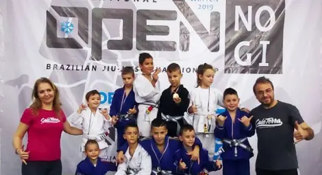 Младите сили на &bdquo;Хелиос&ldquo;  хала в бразилското джу-джицу