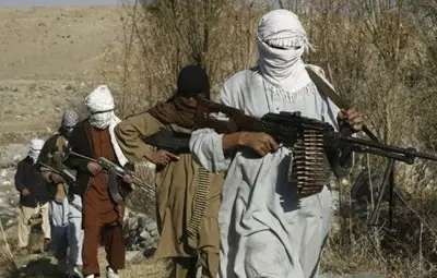 Талибаните нахлуват в Кабул от всички страни