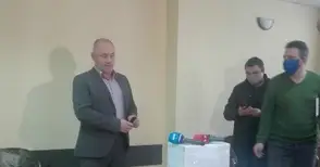 Полицията помага на медиците на първа линия с дарителска инициатива