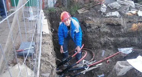 Багер прекъсна електрозахранването в центъра на Кубрат