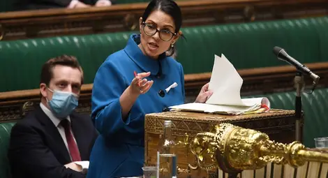 Великобритания отменя програмата &bdquo;златна виза&ldquo;