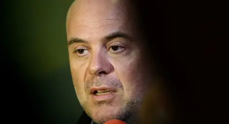 Над 10 лица са задържани в хода на акцията във &bdquo;Винпром Карнобат&rdquo;, &bdquo;Сис Индустрийс&rdquo; и &bdquo;Топаз Мел&rdquo;