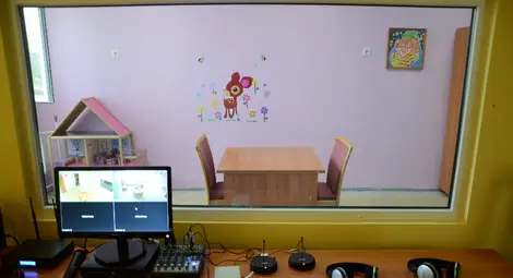 Проведоха първи разпит на дете в специализираната &bdquo;синя стая&ldquo;