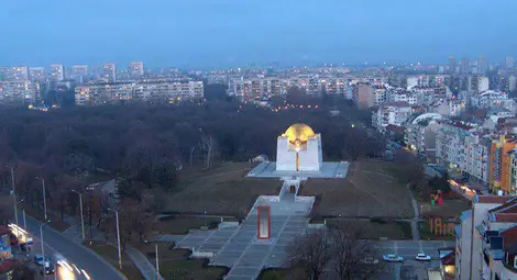 Спонтанни разсъждения за паметника на Левски и други въпроси. Наистина. Да не бързаме