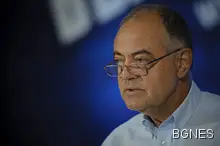 Ген.Атанасов: Пиле шарено от Банкя какво направи за бежанците 