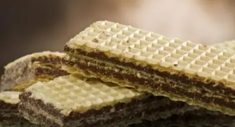 Майки алармират: Опасна вафла плъзна на пазара