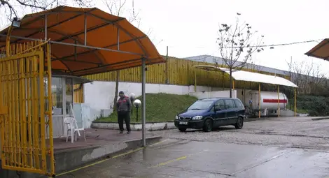 Бурджиев оспорва решението за  дарение на газстанция на общината