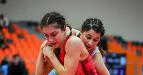 Ирена Бинкова и Ахмед Магамаев пред схватки на световното