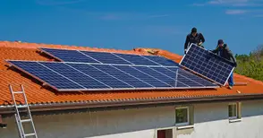 Русенски домакинства изграждат фотоволтаични централи с пари от Плана за възстановяване