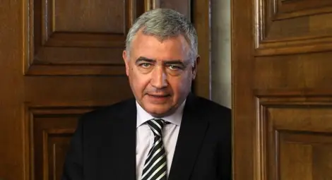 Депутати от БСП за Станишев: От прагматизъм до лъжа