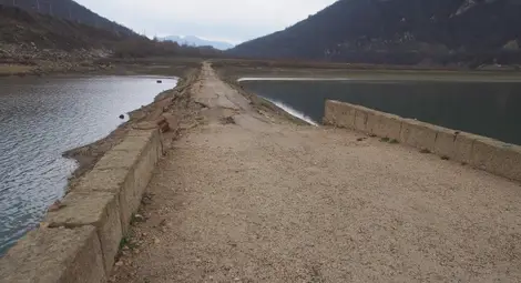 МРРБ: Близо 117 000 души са засегнати от нарушено водоснабдяване