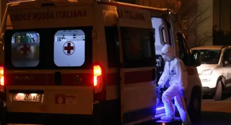 Рязък скок на заразените с COVID-19 в Италия - вече са 79
