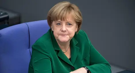 Мигрантската криза срина рейтинга на Меркел до рекордно ниво Мигрантската криза срина рейтинга на Меркел до рекордно ниво