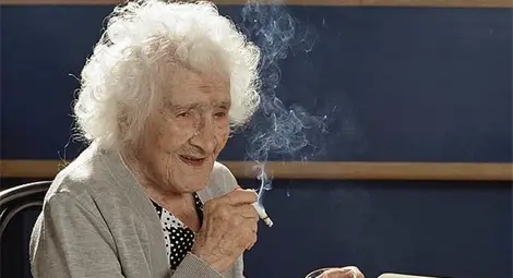 Вижте жената със световен рекорд за дълголетие - пушила и яла по килограм шоколад седмично (Видео)