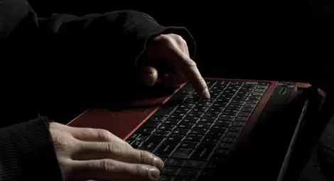 Колко евтино е купуването на влияние в интернет