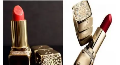 Абитуриентка с червило за $ 62 000 на бала! Абитуриентка с червило за $ 62 000 на бала!